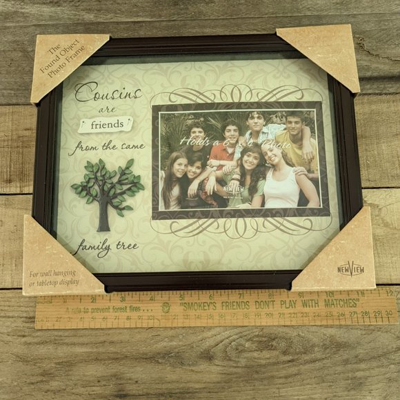 "Cousins are friends from the same family tree" wood and glass picture frame - Picture 2 of 9